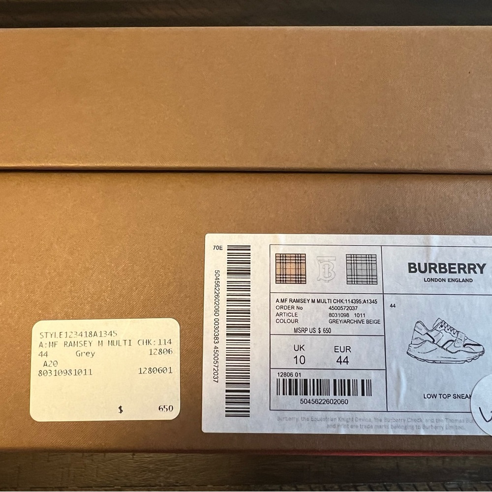 Vintage Burberry Ramsey Grey/Archive Beige Checkerboard Size 44 EU 8031098 NIB - Picture 13 of 16